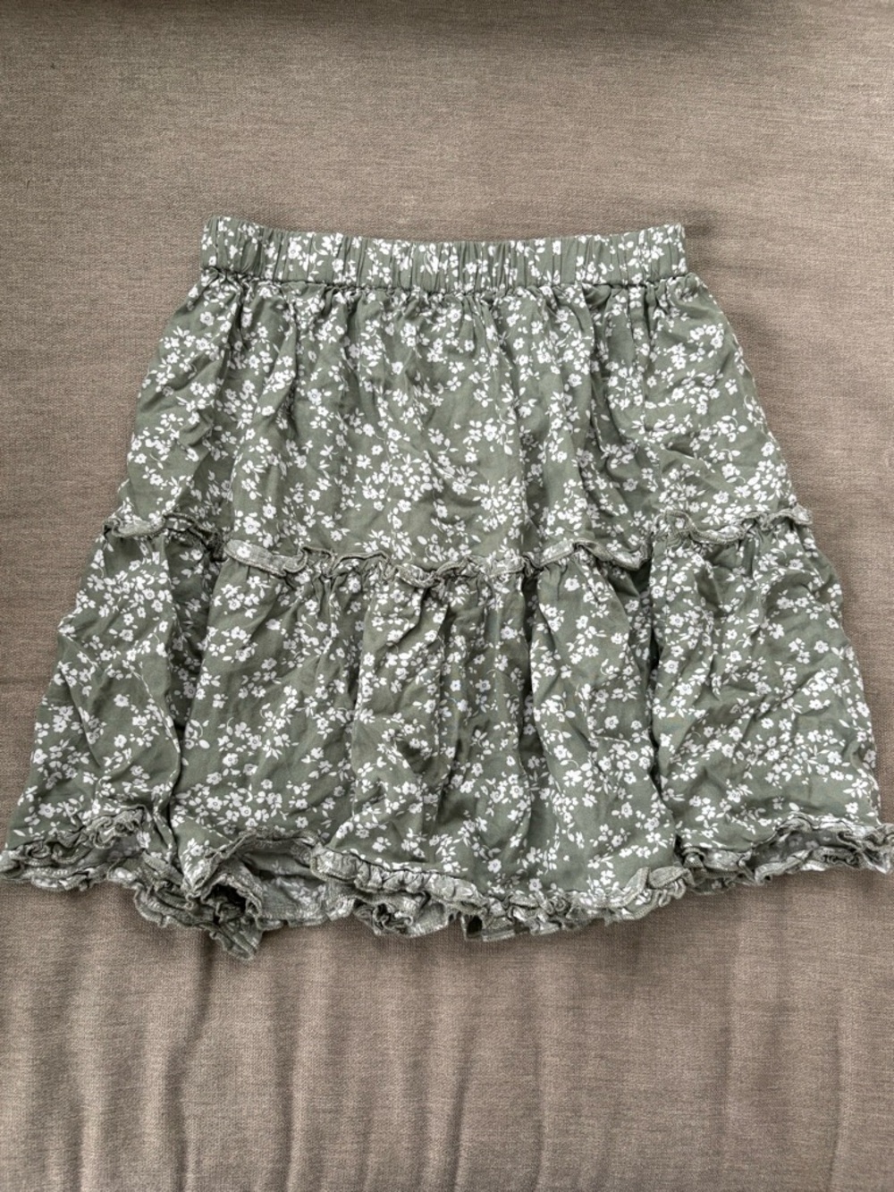Tiered Floral Mini Skirt in Sage Green